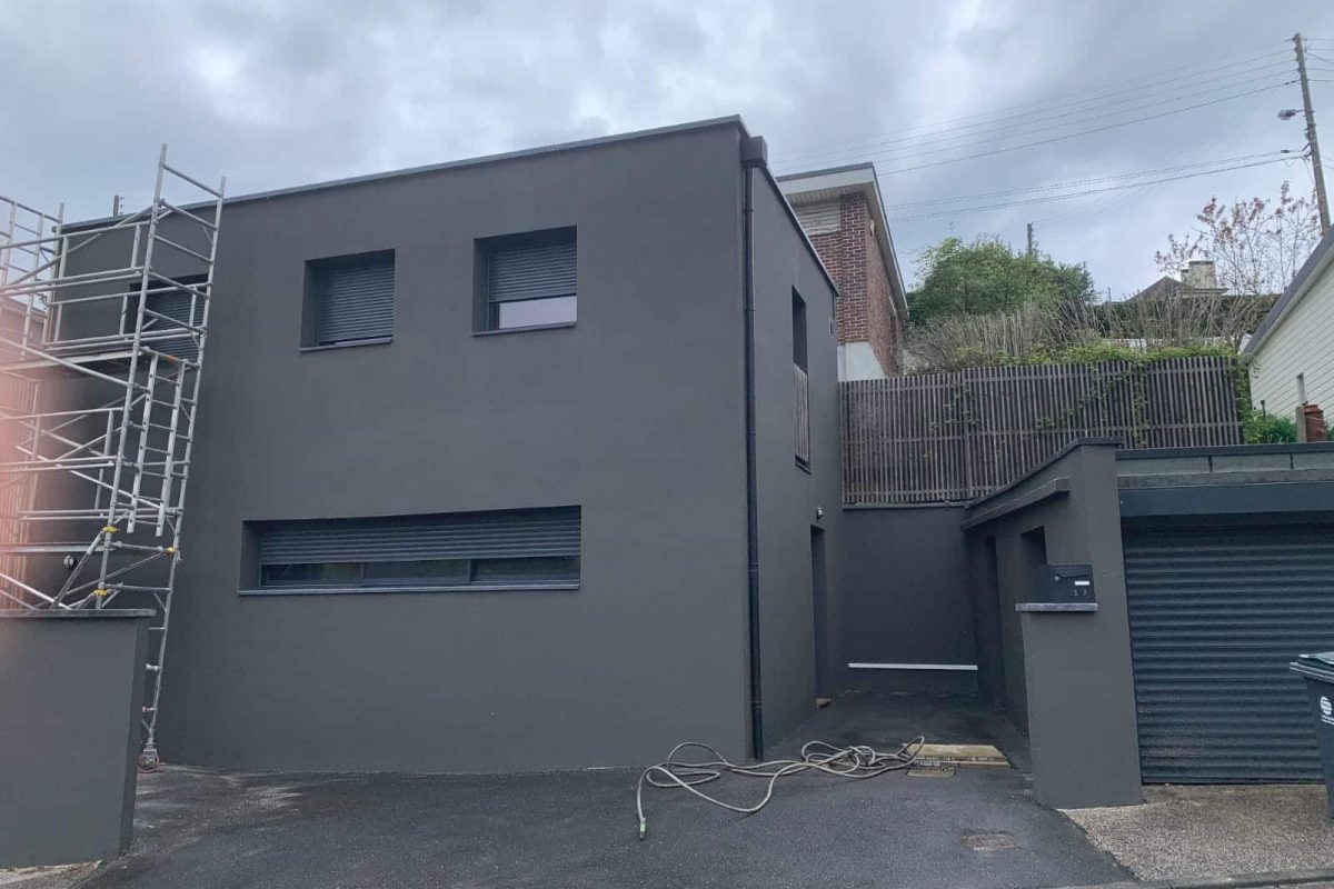 WhatsApp Image 2025-05-06 à 00.54.05_42dd310d WhatsApp Image 2025-05-06 à 00.54.05_42dd310d